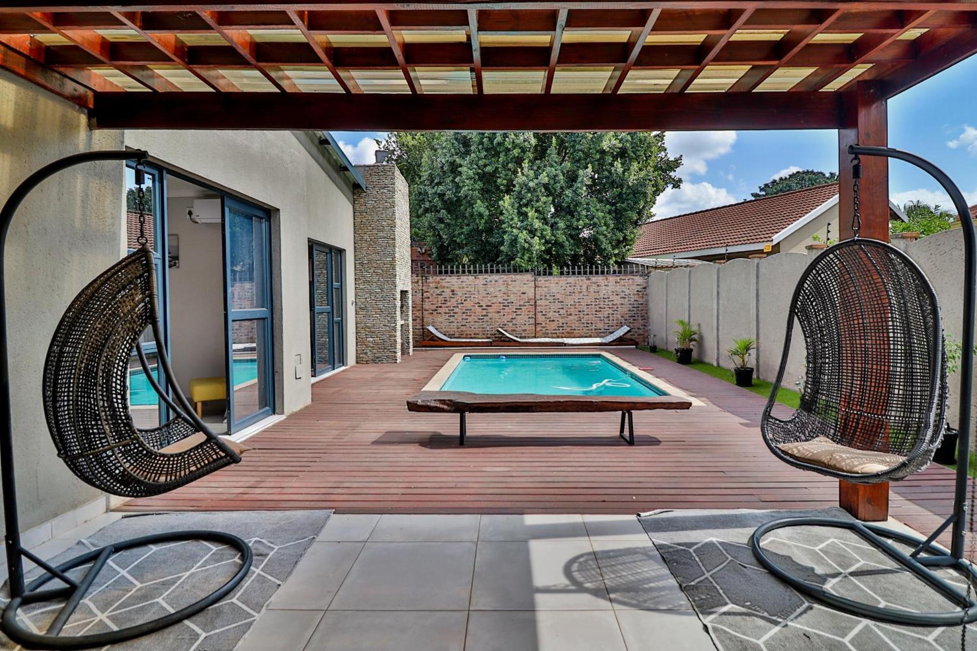 House Of Bongekile 4 Bed Luxury Home In Malelane Malalane Exterior photo